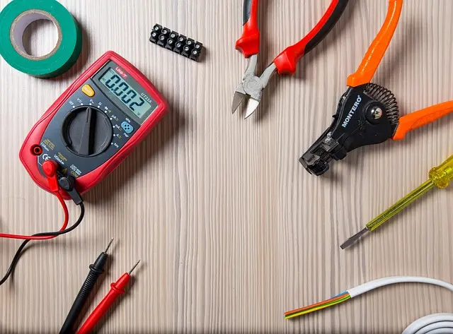 Les 7 Erreurs à Éviter Lors de l'Engagement d'un Électricien Rapide