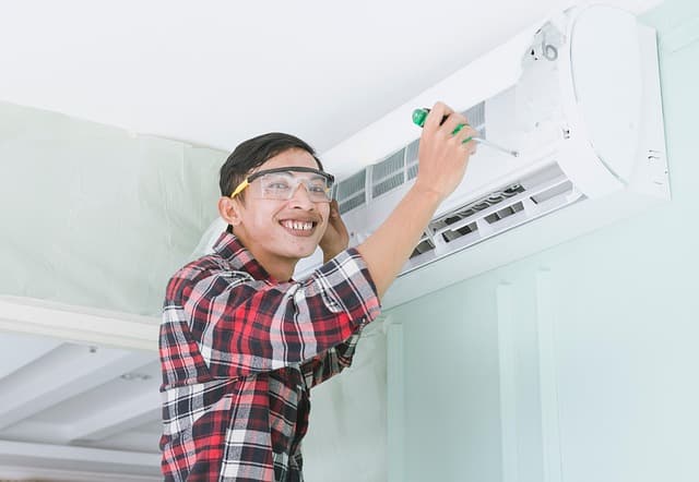 Comment Optimiser Votre Temps d'Intervention avec un Électricien Rapide